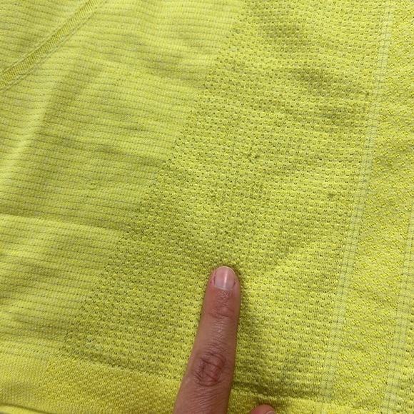 Lululemon Run: Swiftly Tech Racerback Yellow - Picture 3 of 5